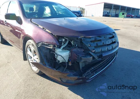 2012 Ford Fusion Se z USA, uszkodzony, nr VIN 3FAHP0HA2CR330549